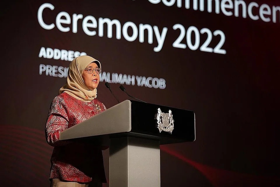 PRESIDEN HALIMAH YACOB: Gembira di sebalik pandemik Covid-19, para belia teruskan usaha berkhidmat kepada masyarakat.