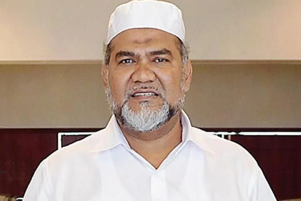 HAJI MOHAMED TAIFOOR: Pasaran kereta terpakai tidak serancak tahun-tahun seperti 2009 apabila harga COE amat rendah.