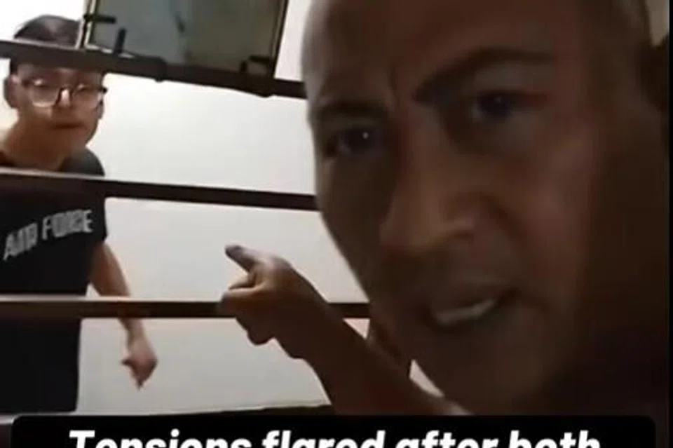 Tular di media sosial dua jiran bergaduh setelah bersemuka kerana bunyi bising daripada anak salah seorang jiran.