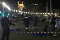 80 terbunuh dalam serangan trak di Nice