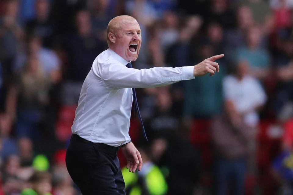 MAHU PEMAIN YAKIN DENGAN KEUPAYAAN: Sean Dyche percaya anak buahnya mampu bersaing dengan Arsenal.
