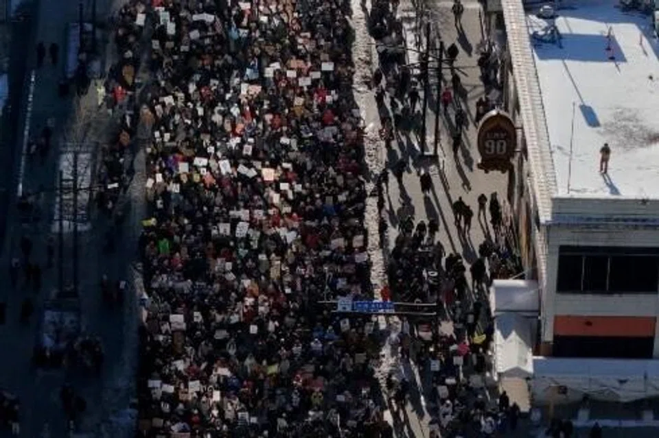 Penunjuk perasaan yang dirakam oleh dron menyertai bantahan ‘ICE Out’ di Minneapolis, Minnesota, Amerika susulan kematian Renee Nicole Good dan Alex Pretti.