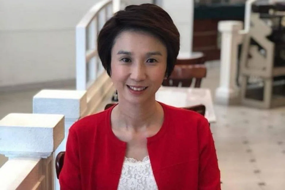 Setiausaha Parlimen Kanan (Tenaga Manusia merangkap Pendidikan), Cik Low Yen Ling