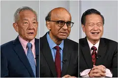 SEBELUM TEMPOH BERTENANG: Encik Ng Kok Song, Encik Tharman Shanmugaratnam, dan Encik Tan Kin Lian, dalam siaran calon Presiden terakhir pada Rabu malam sebelum Hari Bertenang.