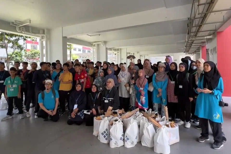 Program ‘Ramadan SalamSG Gives’ bertujuan menggalakkan budaya kesukarelawanan dan mendorong individu menyumbang kepada program pembangunan sosial yang komprehensif.