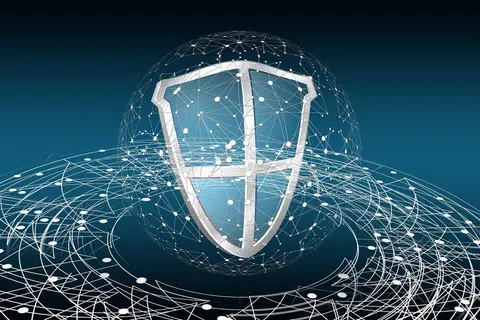 Menteri Penerangan dan Pembangunan Digital, Cik Josephine Teo, berkata vendor dan subkontraktor mungkin perlu memperoleh tanda Cyber Essentials atau Cyber Trust dari CSA sebelum diberi lesen atau dibenarkan membida kontrak pemerintah.