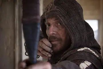 ASSASSIN'S CREED: Permainan video perang antara dua puak menjadi bahan bagi siri drama Netlix, hasil kerjasama wadah penstriman itu dengan syarikat pengeluar permainan video Ubisoft. - Foto NETFLIX