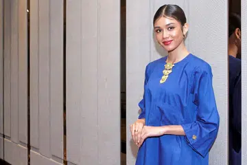MASIH UBATI HATI: Pelakon, Mimi Lana, secara terbuka menulis beberapa ungkapan kata-kata yang menggambarkan keperitan putus cinta susulan hubungannya dengan pelakon, Syafiq Kyle, yang tidak sampai ke jenjang pelamin.