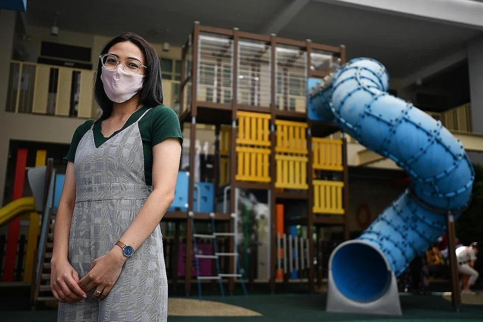 TEROKA STRATEGI SESUAI: Cik Nur Syafinaz Mohamed Rafit sentiasa meneroka strategi sesuai yang berkesan bagi pelajar berkeperluan khas. - Foto BH oleh LIM YAOHUI