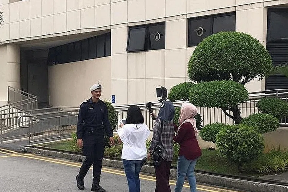 Saksikan video Irfan Fandi menjawab '12 Soalan Bersama BH' menerusi laman BeritaHarian.sg 