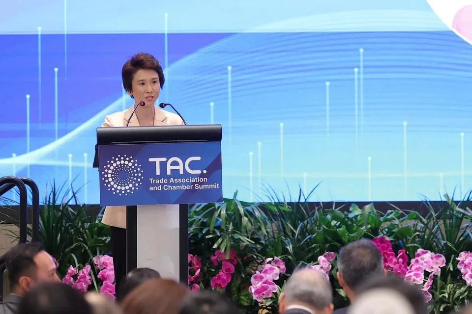 Menteri Negara Kanan (Perdagangan dan Perusahaan merangkap Kebudayaan, Masyarakat dan Belia), Cik Low Yen Ling, dalam Sidang Kemuncak TAC 2026, pada 9 April di Hotel Grand Copthorne Waterfront.