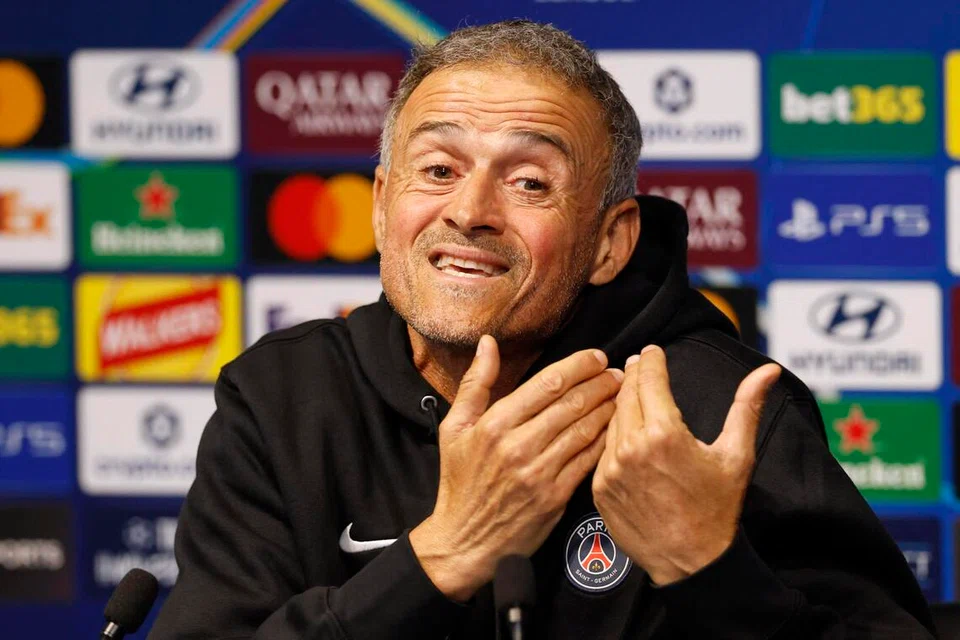 Pengurus Paris Saint-Germain (PSG), Luis Enrique.