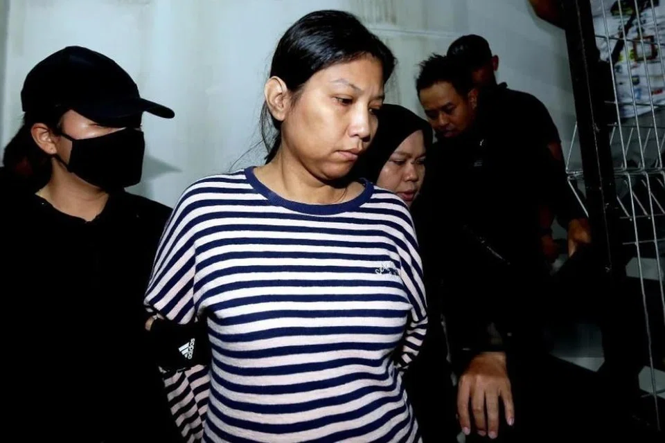 Malaysia, Perak, Sultan Perak, serang, mahkamah, Nurhaswani Afni Mohamad Zorki