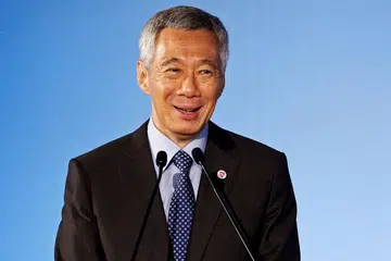 ENCIK LEE HSIEN LOONG: Bakal bertukar pandangan dengan Presiden Indonesia Joko Widodo mengenai usaha memperkukuh hubungan dua hala serta perkembangan serantau dan sejagat.- Foto fail