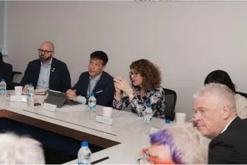 Delegasi dari United Kingdom (UK) mengunjungi Pasukan Anti-Penipuan (ASCom) Pasukan Polis Singapura bagi meninjau tugas dan keupayaan SPF.