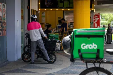 Terdapat sekitar 71,600 pekerja platform di Singapura pada 2025, naik sedikit daripada 67,200 pada 2024, menurut data MOM yang dikeluarkan pada 28 November.