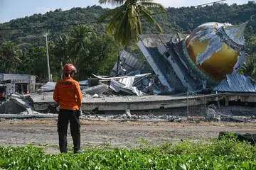 gempa bumi nusa tenggara
