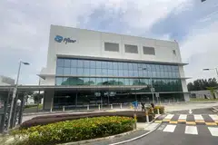 Singapura, sektor pembuatan, Amerika Syarikat, tarif, Pfizer