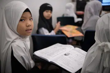 Nur Insan, pendidikan agama, derma Ramadan
