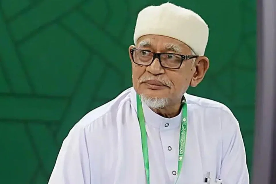 Presiden Parti Islam Se-Malaysia (PAS), Tan Sri Abdul Hadi Awang, dilapor mengalami masalah kesihatan dan sedang menerima rawatan di Institut Jantung Negara (IJN), Kuala Lumpur.