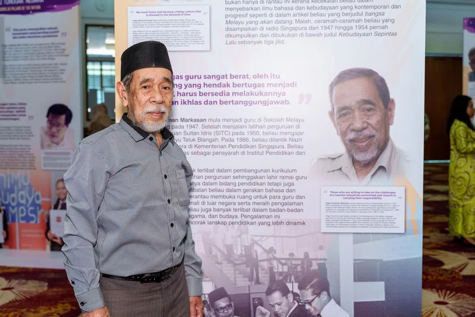 Sasterawan Suratman Markasan