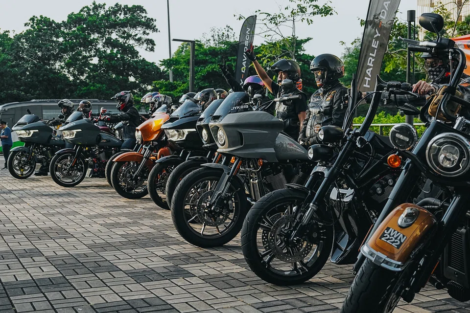 ‘Johor Loop Ride’ membawa sekitar 150 penunggang merentasi Johor Bahru, Kulai, Kota Tinggi dan Mersing.