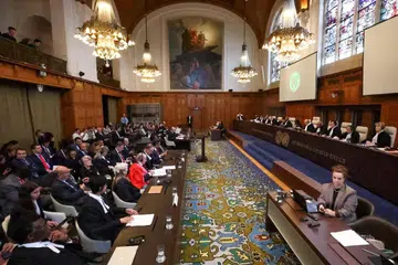 Suasana dalam dewan mahkamah antarabangsa semasa mendengar hujah Afrika Selatan meminta agar diambil langkah segera bagi menghalang rancangan Israel untuk terus membedil Rafah. 