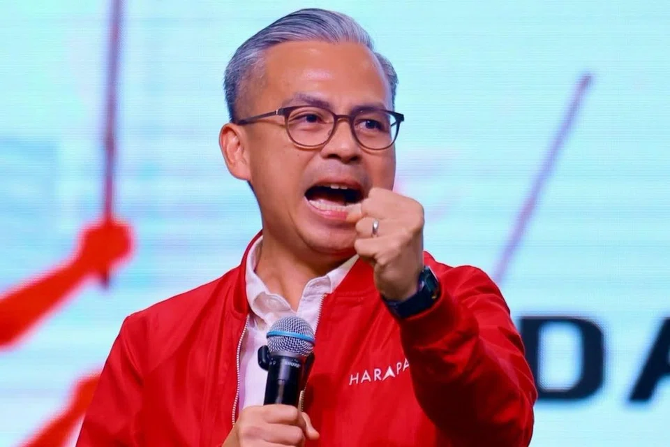 Menteri Komunikasi Malaysia, Datuk Fahmi Fadzil.