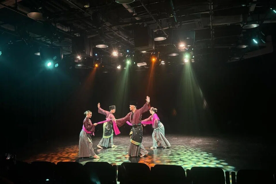 era dance theatre