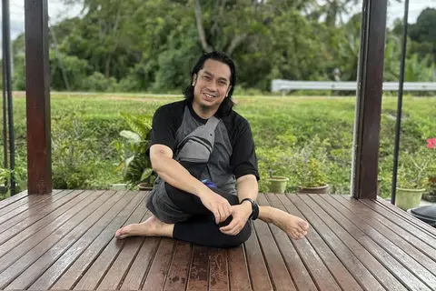 HAMPIR BERHENTI SEKOLAH: Zan Sofiyan berasa susah untuk bahagikan antara sekolah dan lakonan ketika penggambaran drama Bara. 
