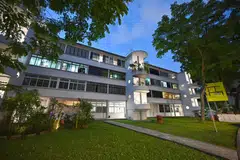 CAPAI HARGA REKOD BARU: Sebuah flat gabungan seluas 176 meter persegi di Moh Guan Terrace di Tiong Bahru mencapai harga rekod baru jualan semula setinggi $1.5 juta pada Jun, meskipun ia hanya mempunyai baki pajakan 48 tahun.