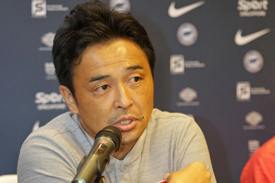 Jurulatih Singa, Tatsuma Yoshida.