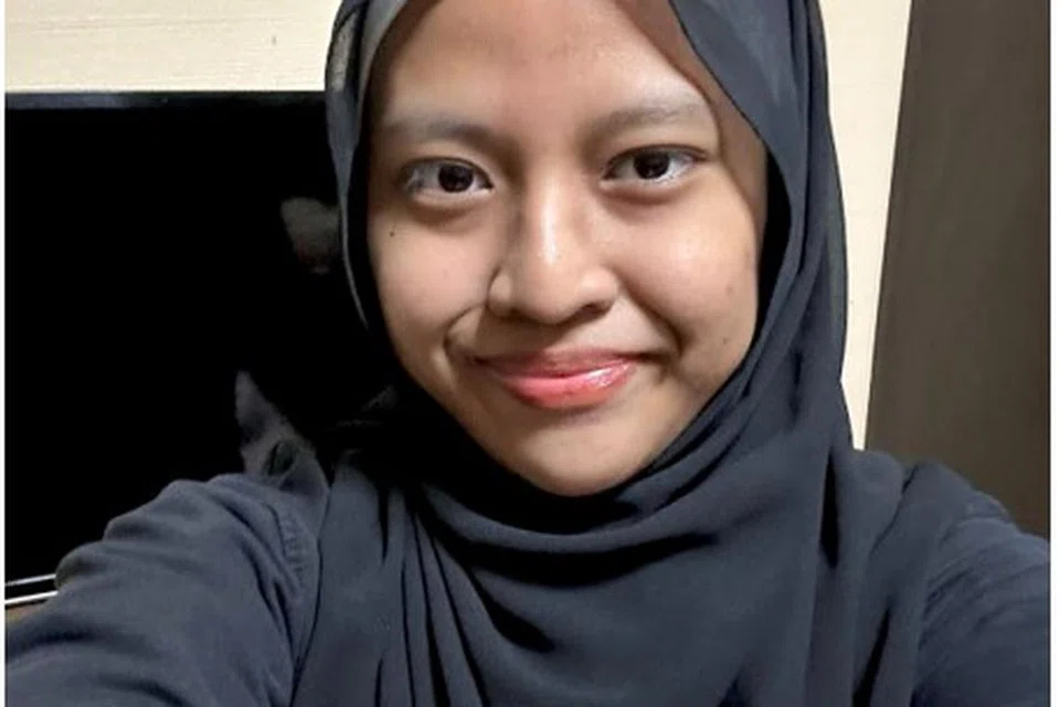 Nurul Hadirah Mohamed Mahadi, pelajar Institusi Raffles. Nurul  lahir pada 16 Ogos 2006. Beliau meminati penuliis seperti Puteri Andalas, J.K Rowling dan bercita-cita untuk menjadi ahli psikologi.