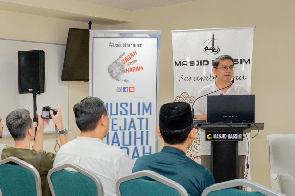 Menteri Negara (Ehwal Dalam Negeri merangkap Pembangunan Negara), Profesor Madya Dr Muhammad Faishal Ibrahim berkata badan Melayu/Islam (MMO) merupakan rakan kongsi utama yang menjalankan program nuansa budaya dan telah memainkan peranan besar dalam mengurangkan kadar dua tahun bekas pesalah Melayu daripada kembali melakukan kesalahan.