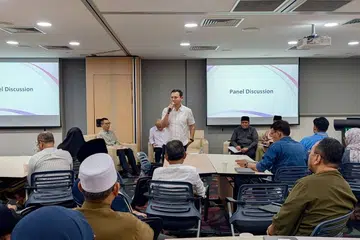 Pemangku Menteri Bertanggungjawab bagi Ehwal Masyarakat Islam, Encik Zaqy Mohamad, mengadakan pertemuan dengan pemimpin masyarakat Melayu/Islam pada 29 dan 30 September bagi mendapatkan maklum balas berkenaan pindaan kepada Akta Pentadbiran Hukum Islam (Amla).