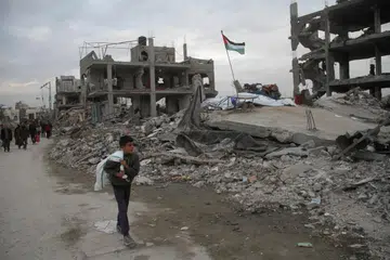 Sehingga 1 Disember 2024, hampir 69 peratus atau 170,812 bangunan di Gaza telah musnah atau rosak akibat pengeboman Israel sejak perang 15 bulan.