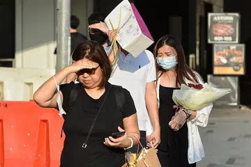 SEBAB CUACA PANAS: Banyak faktor yang menyebabkan suhu yang berbeza di kawasan-kawasan tertentu di Singapura. - Foto BH oleh DESMOND WEE