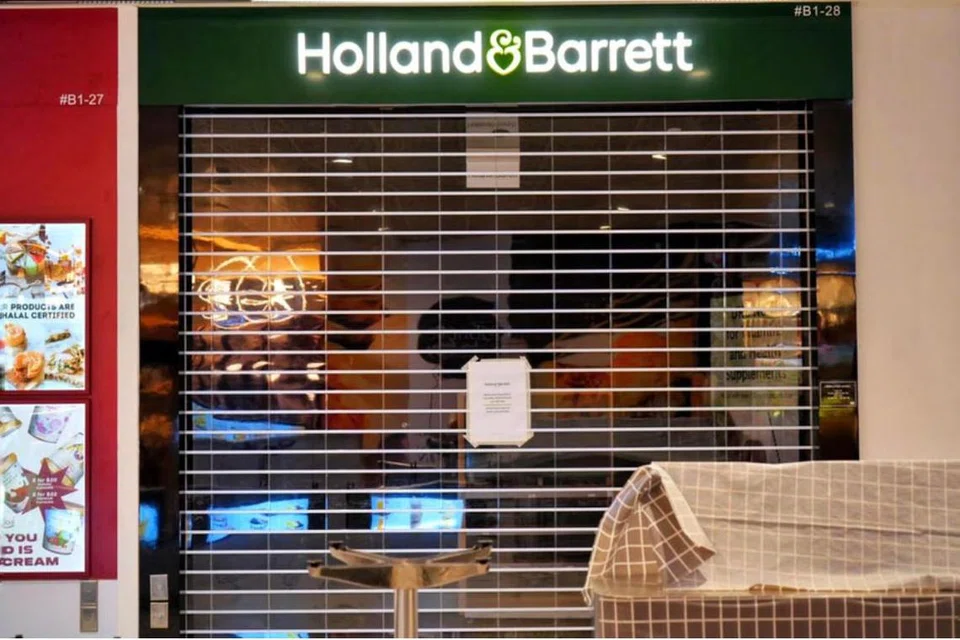 Cawangan Holland & Barrett di AMK Hub ditutup pada 7 Mac.
