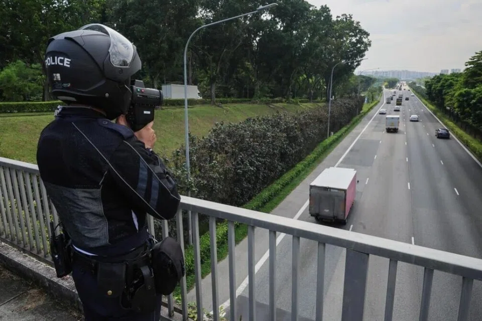 pemandu laju, pemilik lori, hukuman berat, denda