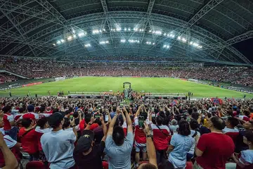 DIJANGA SESAK: Kawasan sekitar Hab Sukan Singapura dijangka sesak hujung minggu ini menjelang kejohanan tahunan ICC yang akan berlangsung.- Foto SINGAPORE SPORTS HUB