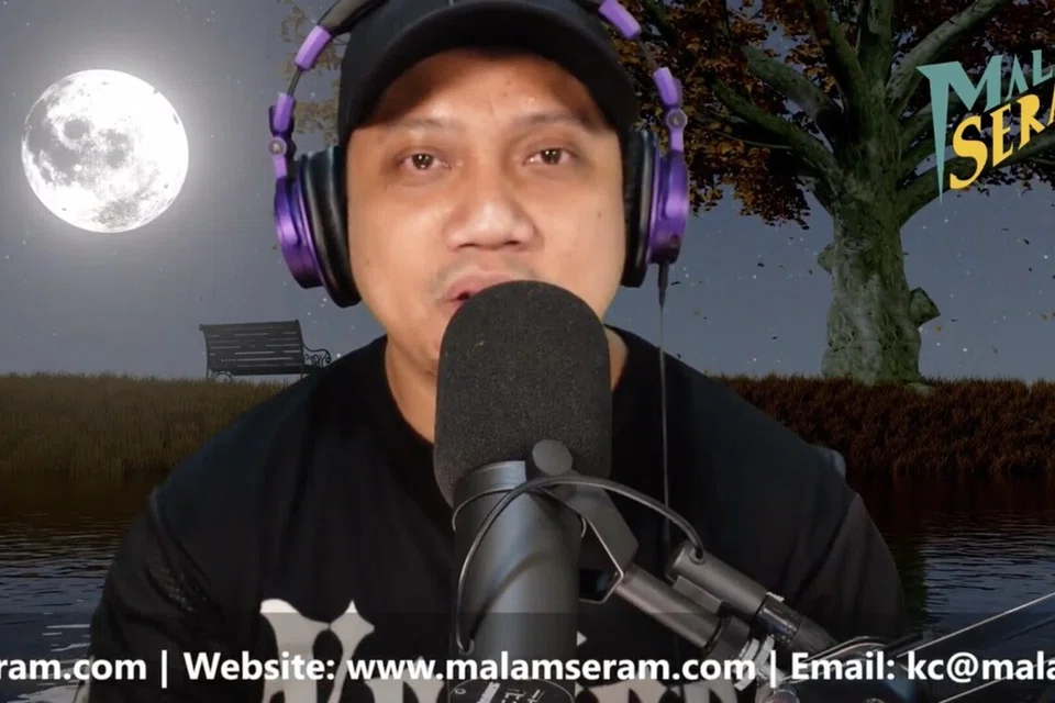 Menurut hos vodcast ‘Malam Seram’, Abdul Karim Sadali, yang lebih dikenali sebagai KC Champion, salah satu cara pencipta kandungan menjana pendapatan daripada kandungan seram ialah menerusi penajaan.
