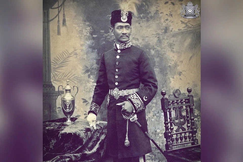 SULTAN TERAKHIR RIAU-LINGGA: Sultan Abdul Rahman Muazzam Shah II, dikatakan Sultan terakhir Riau-Lingga. - Foto fail
