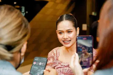 Selepas ‘berehat’ selama 11 tahun, Liyana Jasmay, 36 tahun, kembali aktif dalam bidang lakonan, nyanyian dan pengarahan.