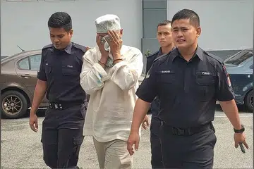 Lelaki berusia 67 tahun ditahan empat hari bagi membantu siasatan kes penipuan pakej haji membabitkan tiga beranak di Mantin.