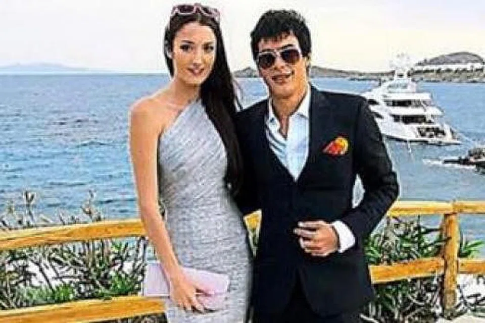 PASANGAN KEKASIH: Gambar Soosalu bersama Tengku Alang Reza yang ditemui di Facebook milik model warga Estonia itu. - Foto THE STAR