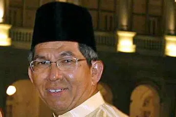 DR YAACOB IBRAHIM