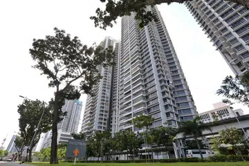 CITY VIEW @ BOON KENG: Pembangunan 714 unit itu selesai dibina pada 2011, dan lima dalam sembilan flatnya dijual pada harga lebih sejuta dolar. - Foto FAIL ST.
