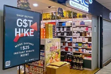 Pada 2022, LAC menamatkan perjanjian francaisnya dengan GNC Holdings dan mengubah semua kedai GNC di Singapura menjadi cawangan LAC.