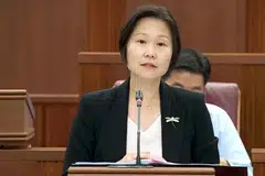 CIK GAN SIOW HUANG: Berkata subsidi bas sekolah di bawah Skim Bantuan Kewangan MOE juga dinaikkan. 