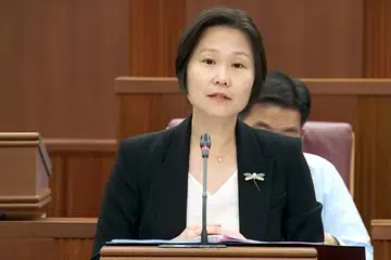 CIK GAN SIOW HUANG: Berkata subsidi bas sekolah di bawah Skim Bantuan Kewangan MOE juga dinaikkan. 